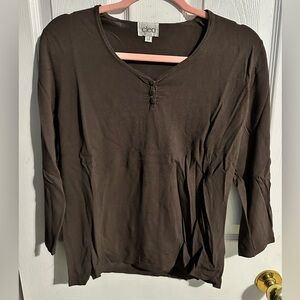 🎀 Cleo brown thin shirt. 👚